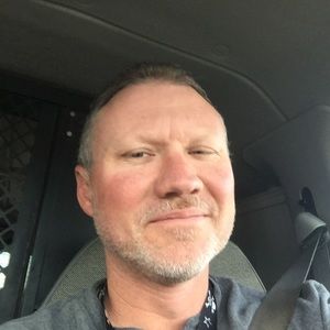 Meet your Posher, Lorne